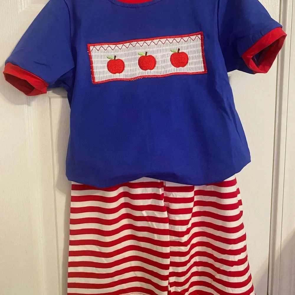 New Smocked Apple Outfit